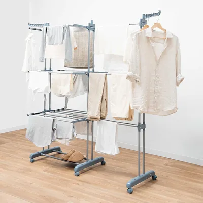 Image de Étendoir à linge vertical pliable avec roulettes, 30 barres