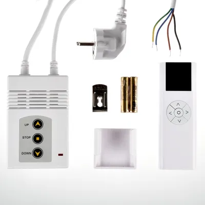 A collection of electronic components for a motorized screen or blind system, including a remote control, a wired controller, batteries, a power plug, and mounting hardware, arranged on a white background.