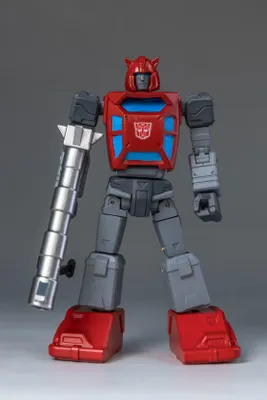 Image de Transformers Generation One AMK Mini Series Plastic Model Kit Wave 2 Cliffjumper 11 cm