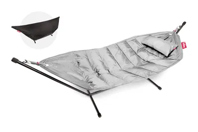 Produktbild von Fatboy Headdemock Deluxe XXL Hängematte inkl. Kissen Hellgrau Freistehend Outdoor Garten Hängematte Ständer Luxus Hängematte, Tragfähigkeit 150kg