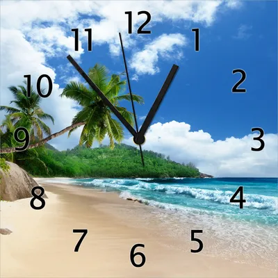 Produktbild von Wallario Design Wanduhr Urlaub auf den Seychellen unter Palmen am Sandstrand aus Echtglas, Größe 30 x 30 cm
