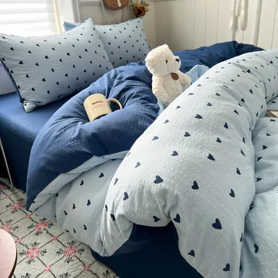 Produktbild von Lanqinglv Bettwäsche Set - Seersucker Bettbezug 155x220 cm mit Kissenbezug