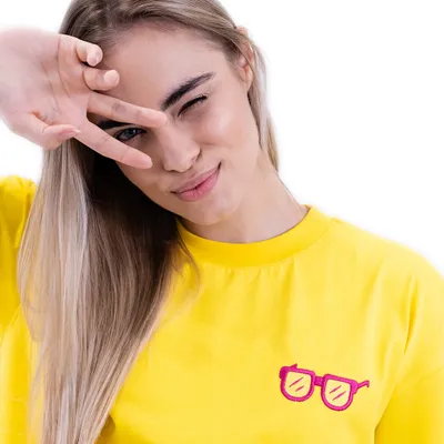 Produktbild von Nerd hunters oversized T-Shirt mit Modischem Brillen-Motiv, Stylisch und Bequem, Damen, Gelb, S