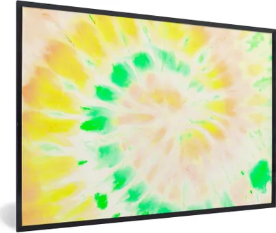 Produktbild von MuchoWow® Gerahmtes Poster Krawattenfärbung - Gelb - Grün 90x60 cm - Poster mit Schwarzem Bilderrahmen Wandposter Rahmen Foto Bilder - Fotorahmen - Foto-Plakat
