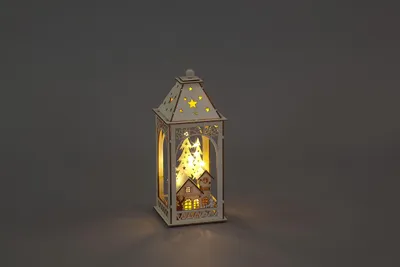 Weihnachts-Holzlaterne 28,5 cm mit Haus-Szene, 10 warmweiße LEDs