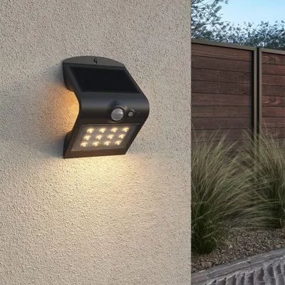 Image de HOFTRONIC - Applique murale solaire 1,5W IP65 3000K Noir détecteur de mouvement