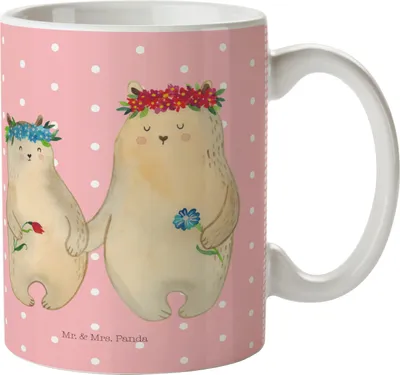 Produktbild von Mr. & Mrs. Panda Pott Bären mit Blumenkranz - Rot Pastell - Geschenk, Trinklernbecher, Kindertasse, Muttertag, Mami, Reisebecher, Mama, Lieblingsmensch, Tochter, Family
