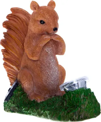 Produktbild von Zombie Eichhörnchen Gartenfigur mit Solarlampe