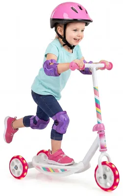 Produktbild von COSTWAY Dreirad Kinderroller mit LED-Rädern, Tretroller mit Trittfläche, 20 kg belastbar, leichter Kinderscooter für Jungen & Mädchen ab 2 Jahren