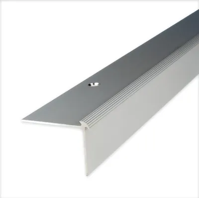 Produktbild von PROVISTON | Treppenkante | Aluminium eloxiert | Silber | Breite 40 mm | Höhe 30 mm | Länge 1000 mm | Gebohrt | Treppenkantenprofil | Treppenwinkel | Winkelprofil | Kombiwinkel | 1 Stück