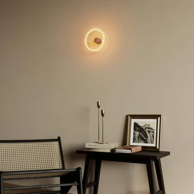 Immagine prodotto di Applique con lampadina Ghost trasparente