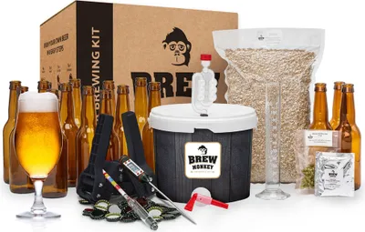 Produktbild von Brew Monkey® Bierbrauset Helles/Blond | Luxe Set 5 Liter Bier | 6,4% Vol. | Bier Brauen Set | Männergeschenke | Bier Geschenke für Männer | Geburtstagsgeschenk für Männer