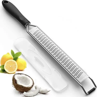 Image de Zesteur en acier inoxydable avec capuchon de protection et manche en silicone