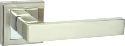 Produktbild von DOMINO Türgriff ohne Schlossrosette | quadratische Rosette | Türklinke für Zimmertür, Bürotür | Türbeschläge aus Aluminium | Chrom/Nickel |ENE QR M6/M9