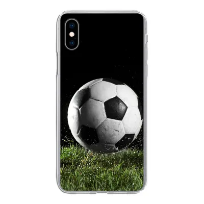 Produktbild von MuchoWow® Handyhülle Schutzhülle Hülle für iPhone Xs Fußball auf der Wiese Silikon Softcase Handy Hülle - Handytasche