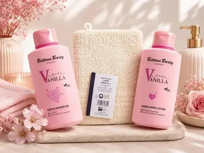 Produktbild von Bettina Barty Love Vanilla Geschenkset – Duschgel, Bodylotion & Waschhandschuh