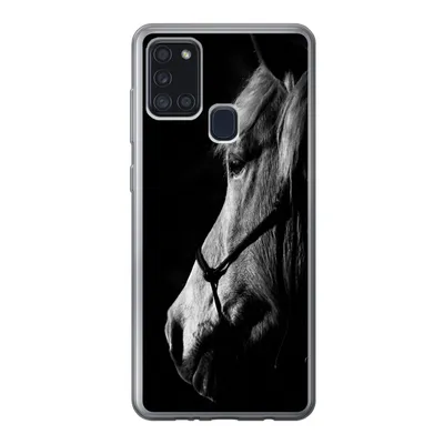 Produktbild von MuchoWow® Handyhülle Schutzhülle Hülle für Samsung Galaxy A21s Pferd - Halfter - Leicht Silikon Softcase Handy Hülle - Hartschale