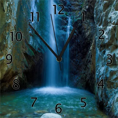 Produktbild von Wallario Design Wanduhr Wasserfall bei Sonneneinfall aus Echtglas, Größe 30 x 30 cm
