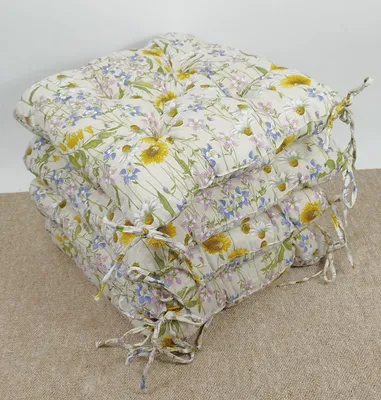 Produktbild von Set 4 x Stuhlkissen / Sitzkissen Klara 42 x 42 cm Dicke 8 cm , Stoff Mirha Leinen Blumenwiese