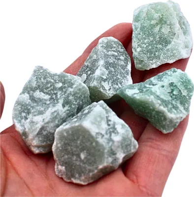 Produktbild von Rohe Jadesteine 1 Stück 2-4 cm