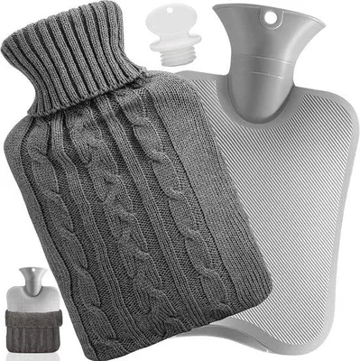 Produktbild von Famanu Wärmflasche mit weichem Strickbezug - 2 l, 27 x 16 cm