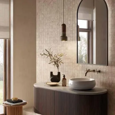 Productafbeelding van CASA39, porseleinen vloertegel met steeneffect, beige kleur, 90x90 cm. Fabrikant: La Faenza, kleur: blanco