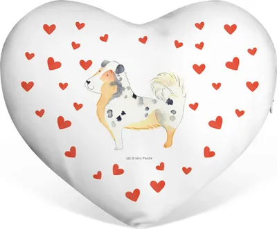 Produktbild von Mr. & Mrs. Panda Sofakissen Hund Australien Shepherd - Weiß - Geschenk, Liebeskissen, Kuschelkissen, Sprüche, Familienhund, Spruch, dekoartikel, Dekokissen, Herz
