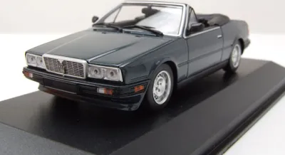 Produktbild von Maxichamps 940123530 Maserati BITurbo Spyder 1982 grün metallic 1:43
