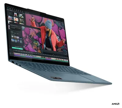 Image de Lenovo Yoga Slim 7 14akp10, écran WUXGA 14´´, processeur AMD Ryzen 5 330, 16gb de RAM, 512gb Ssd, carte graphique AMD Radeon 820m. Adaptateur secteur pour prise européenne (220V). Taille unique