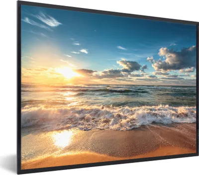 Produktbild von MuchoWow® Gerahmtes Poster Strand - Meer - Sonnenuntergang 80x60 cm - Poster mit Schwarzem Bilderrahmen Wandposter Rahmen Foto Bilder - Schwarzem - Mit Gestell