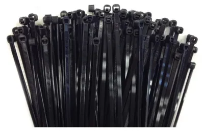 Obrázok produktu pre 500 ks čiernych UV stabilizovaných káblových svoriek 530 x 9,0 mm z polyamidu 6.6