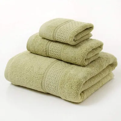 Produktbild von Set mit 3 flauschigen Baumwollhandtüchern