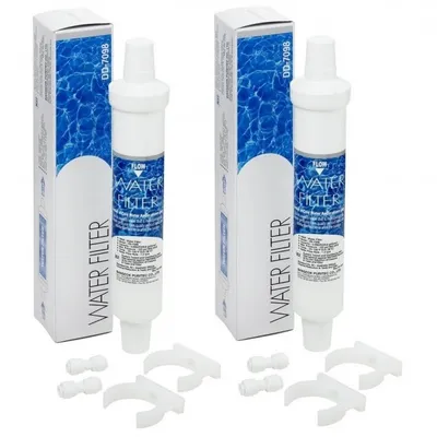 Two water filters and their packaging are shown against a white background, along with some plastic connectors and clips.