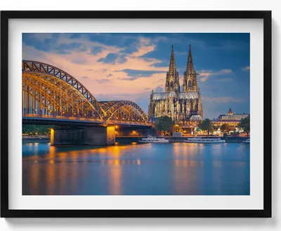 Produktbild von Ansicht des Rathauses– Wandbild mit Rahmen – Gerahmtes Bild  – Wanddekoration – 80x60 cm –  Schwarz Rahmen