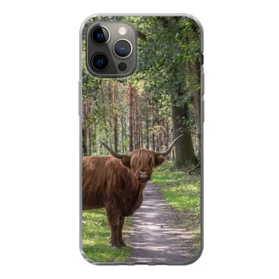 Produktbild von MuchoWow® Handyhülle Schutzhülle Hülle für iPhone 13 Pro Schottischer Highlander - Kröte - Baum Silikon Softcase Handy Hülle - Handy-Tasche