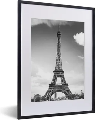 Produktbild von MuchoWow® MuchoWow® Gerahmtes Poster Der Eiffelturm zwischen den Wolken 30x40 cm - Poster mit zchwarzem Bilderrahmen - Wandposter Schlafzimmer