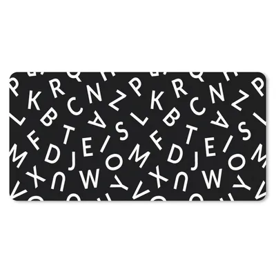 Produktbild von MuchoWow® Schreibtischunterlage Buchstaben - Muster - Schwarz - Weiß 80x40 cm - XXL Mauspad - Gaming Mauspad