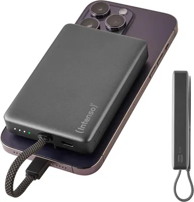 Produktbild von Intenso Powerbank MC10000 mit integriertem USB-C Kabel und magnetischer Rückseite, 10.000 mAh, 20 Watt, 10000 mAh, Lithium Polymer (LiPo), 20 W, Schwarz, Grau