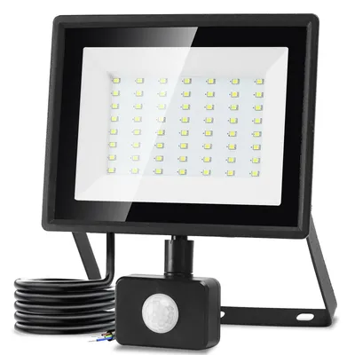 Zdjęcie produktu dla Reflektor LED Aigostar 50W do użytku zewnętrznego, z czujnikiem ruchu, 4300 lumenów, 6500K (biały zimny) – chłodna biel 6500K
