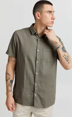Image de Chemise à manches courtes Solid SDAllan pour homme, en mélange de lin, col Kent, boutons, coupe classique