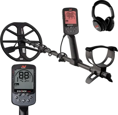 Immagine prodotto di Minelab Equinox 700: metal detector multifrequenza