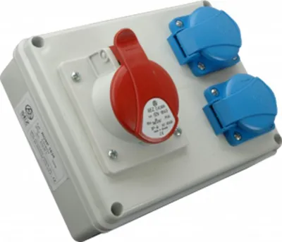 Immagine prodotto di Quadro di distribuzione fisso con prese 1 x 16A 5p 2 x 250V ROSP 1631 SEZ
