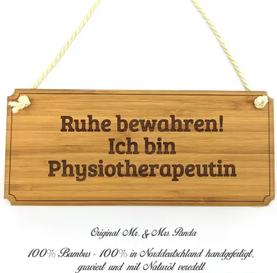 Produktbild von Mr. & Mrs. Panda Holz Wegweiser Physiotherapeutin - Geschenk, Schild, Türschild, wandtafel, Graviert, Shabby, Landhaus, Bachelor, Holzschild, Geschenkidee