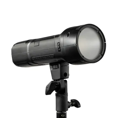 Produktbild von Walimex pro Studio-Akkublitz Mover 200 TTL - Kompakter Studioblitz mit 2.4GHz Empfänger, HSS Und TTL-Fähig, 2.900 mAh Kapazität, 200 W Blitzleistung, Ideal Für Outdoor-Fotografen