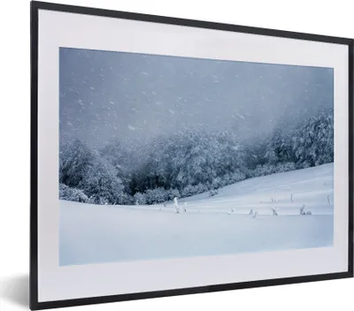 Produktbild von MuchoWow® MuchoWow® Gerahmtes Poster Berg mit Schnee 40x30 cm - Poster mit zchwarzem Bilderrahmen - Bilderrahmen - Poster im Rahmen