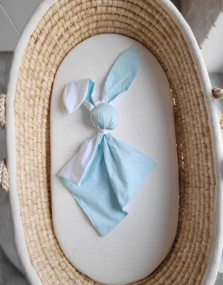 Produktbild von Kuschelweiche Baumwoll-Häschendecke - mint/weiß