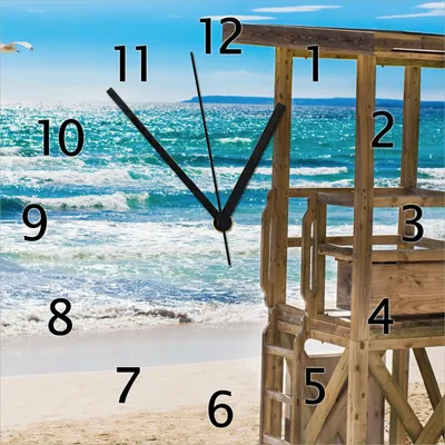 Produktbild von Wallario Design Wanduhr Badestrand - Mallorca Spanien aus Echtglas, Größe 30 x 30 cm