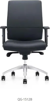 Productafbeelding van Kunstleren Chesterfield fauteuil, modern design, in de kleur zwart