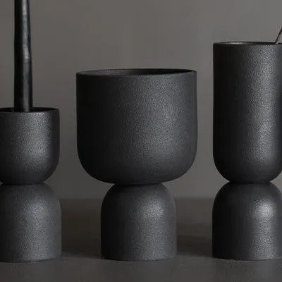 Produktbild von Übertopf Post S - cast iron