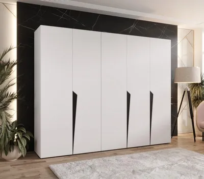Produktbild von Breiter Kleiderschrank 250 cm SORAYA 1 - weiß / schwarze Griffe